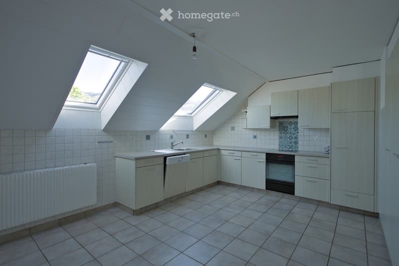 Spacieux 4,5 pièces de 120m2 charges comprises (3)