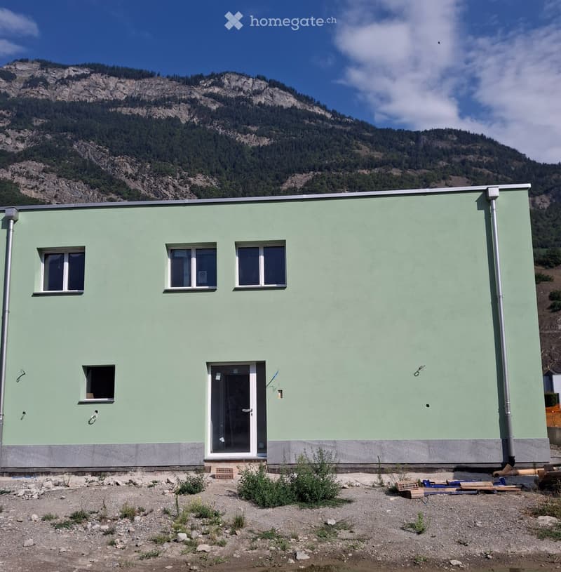 Grand appartement neuf (1)