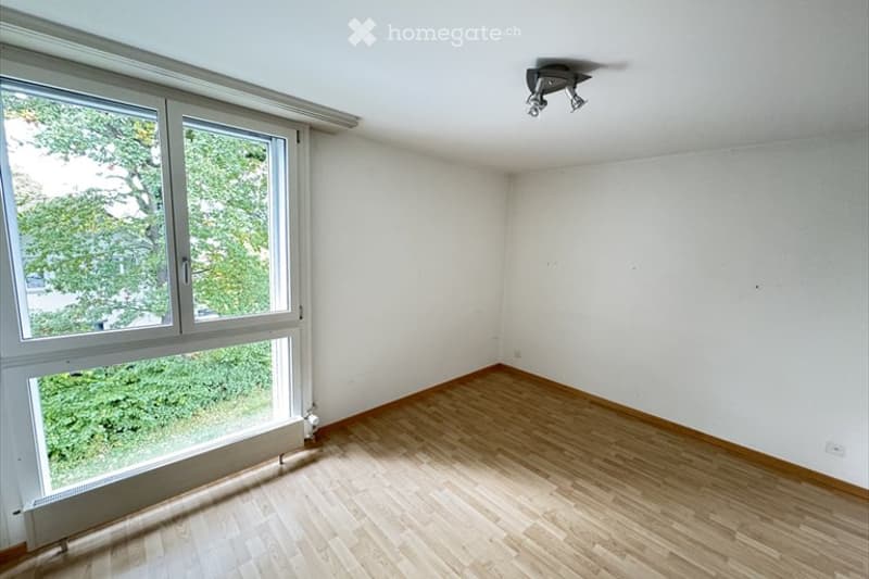 Bel appartement,calme et lumineux,proche de la vieille ville (3)