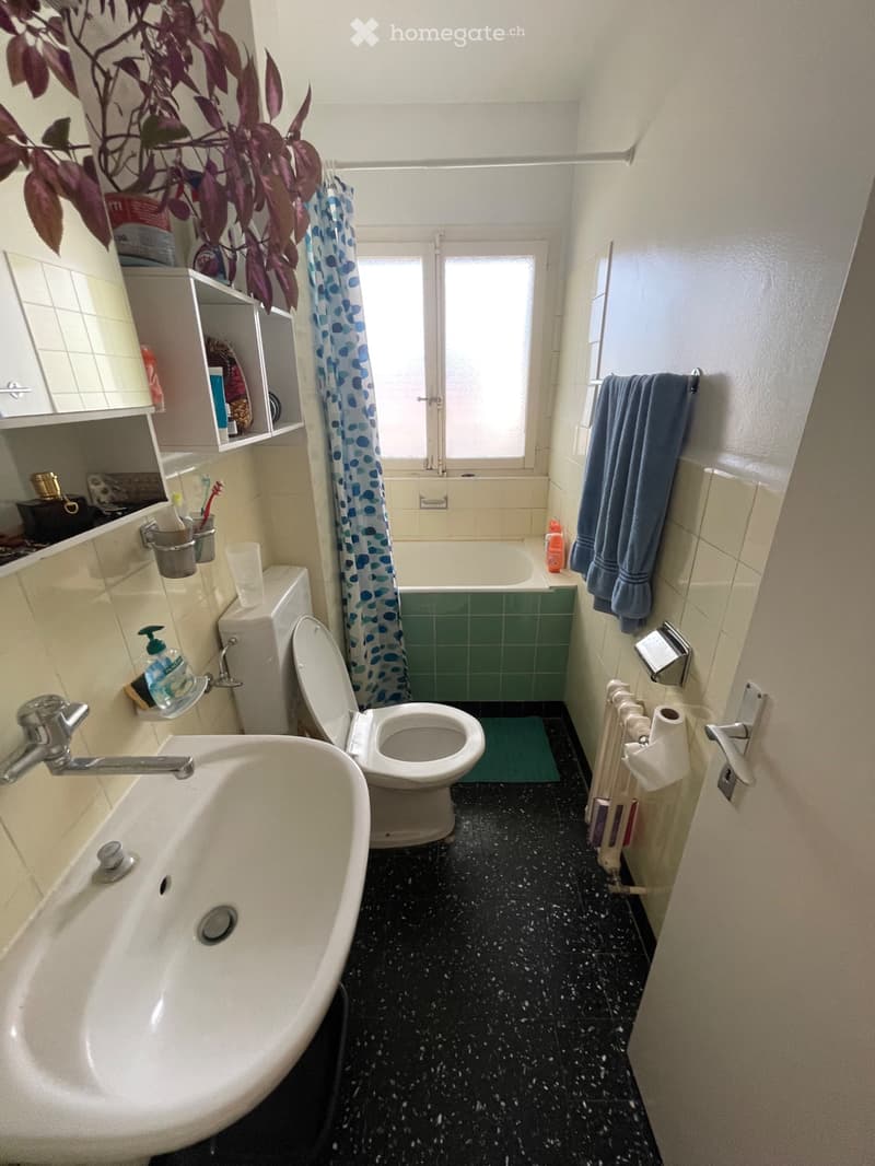 Appartement 2.5 pièces avec balcon à Lausanne (2)