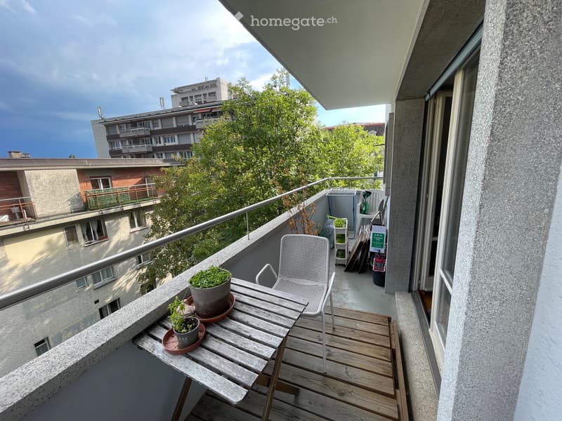 Appartement 2.5 pièces avec balcon à Lausanne (4)