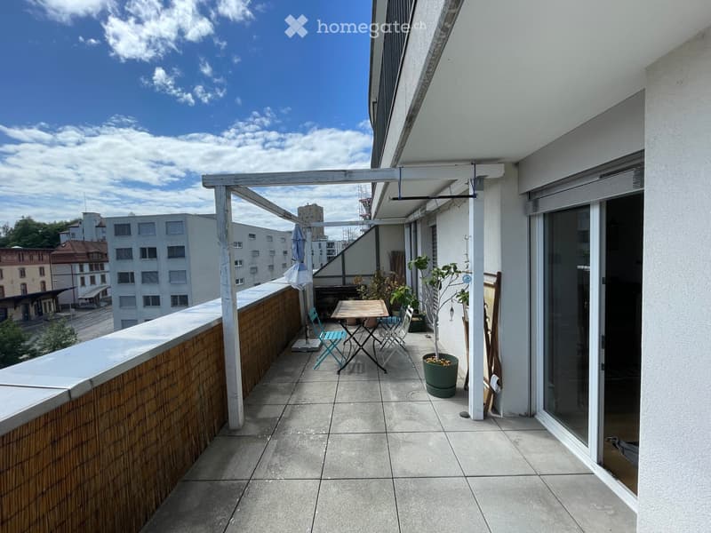 Appartement spacieux avec grand balcon (7)