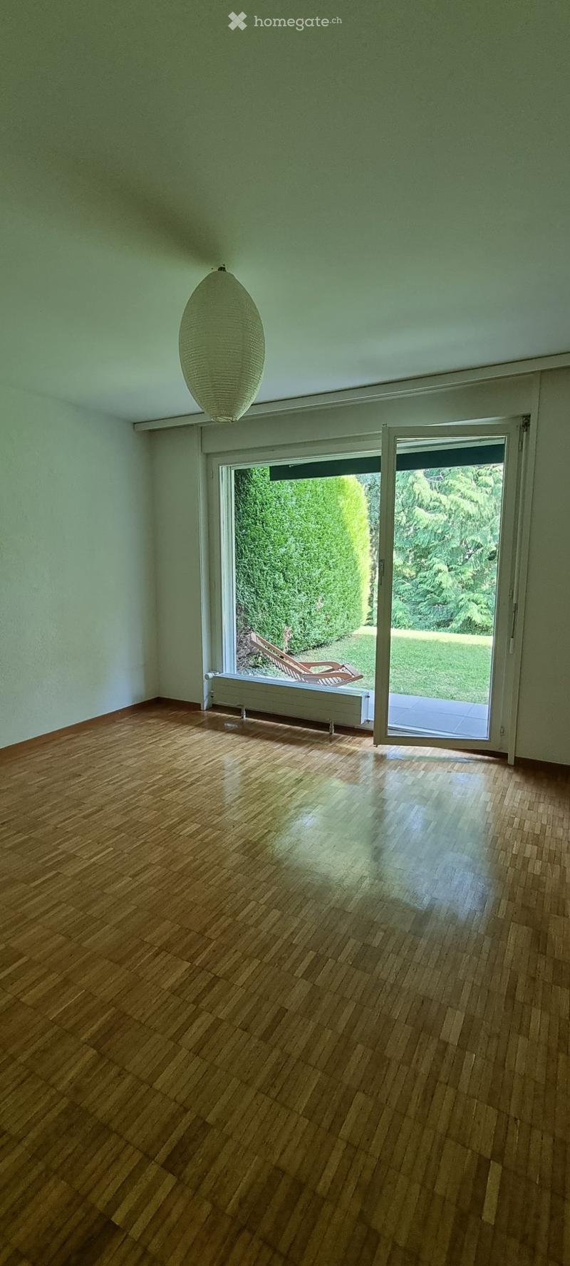 Appartement 2.5 pièces avec rez-jardin top situation (2)