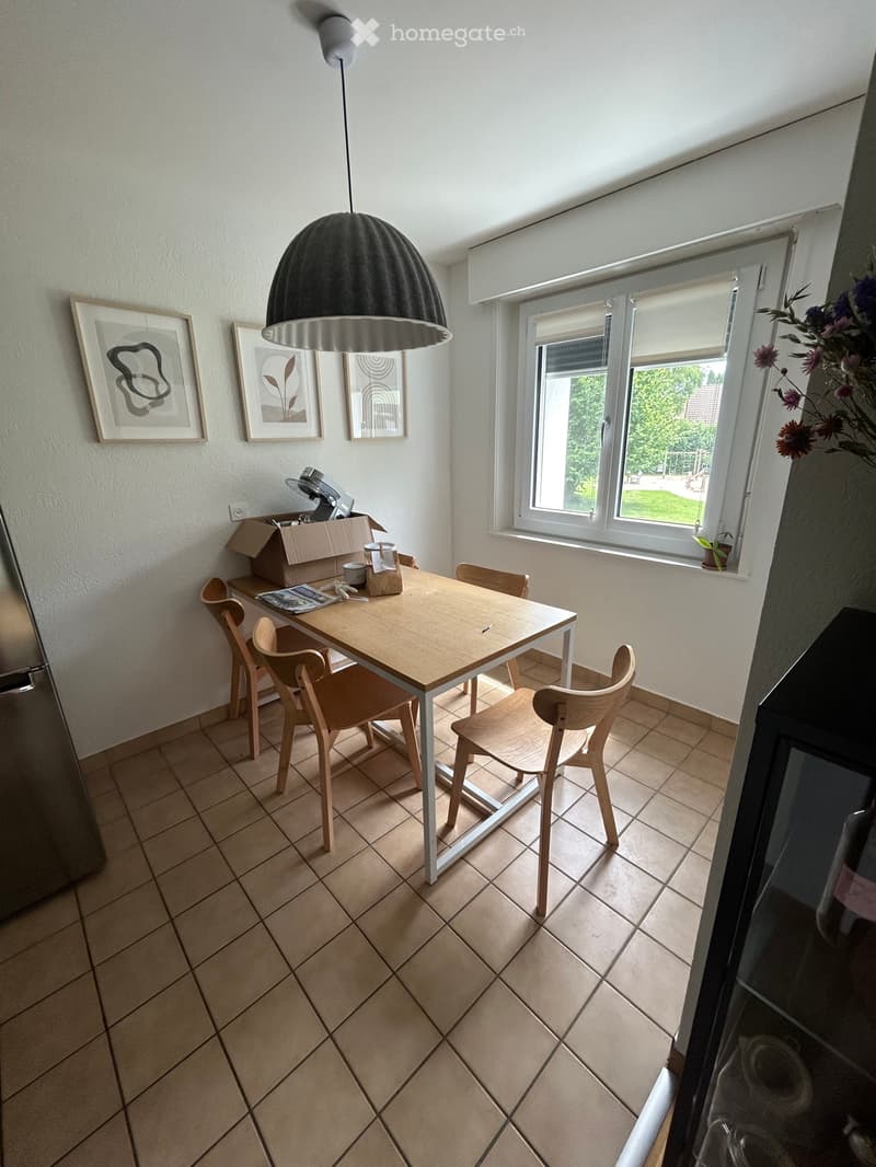 À louer  Appartement de 3,5 pièces à Attalens (2)