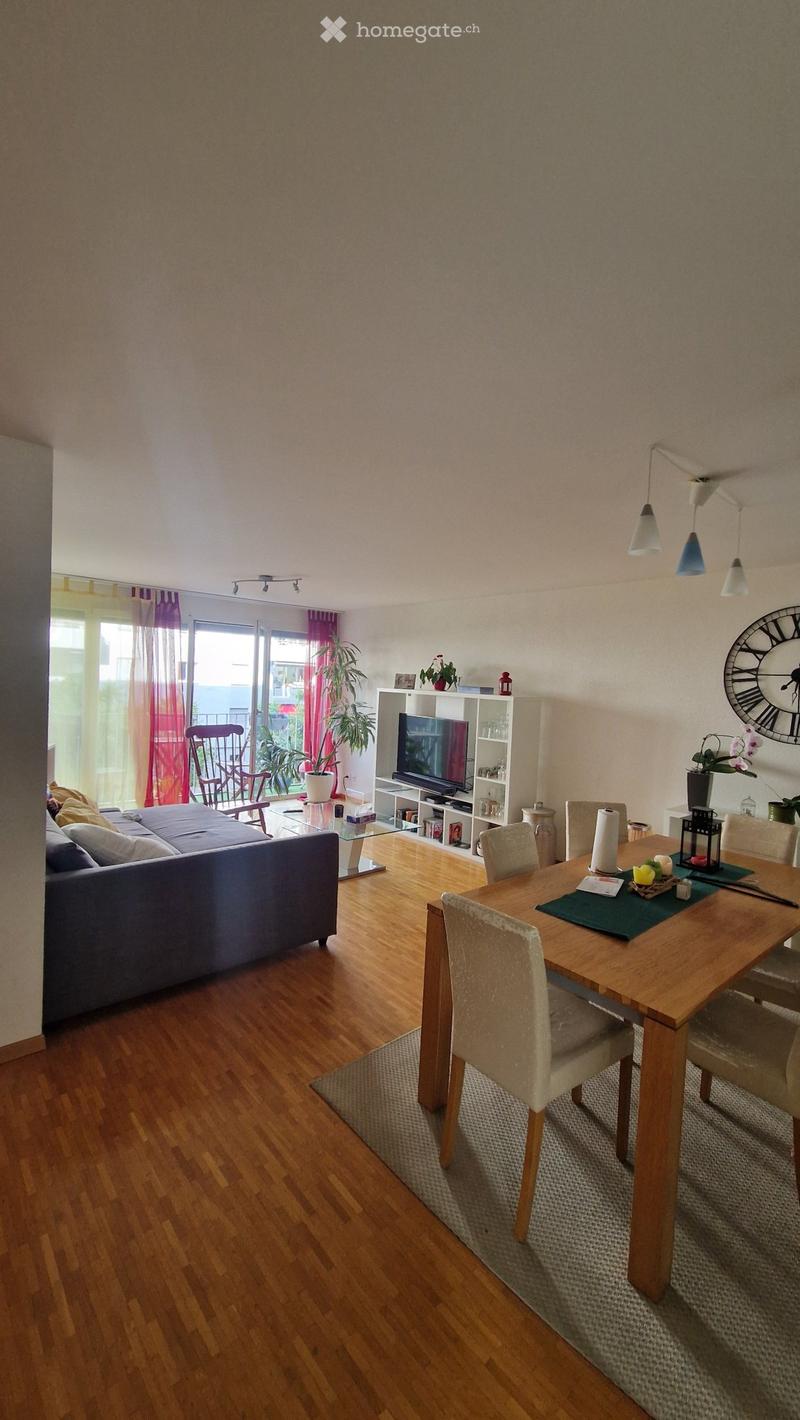 Chambre meublée de 14m2 à Fribourg en collocation (4)