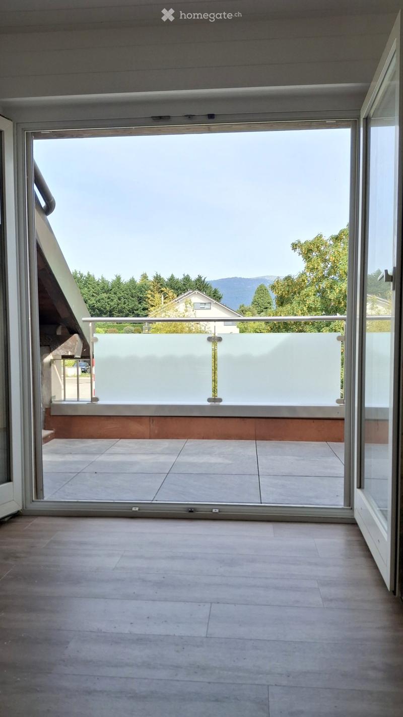 Studio rénové avec terrasse au centre de Crans-VD (4)