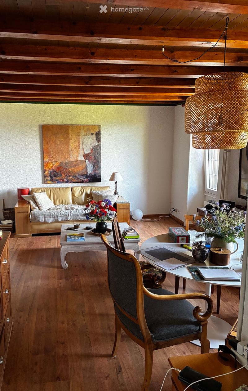 Appartement 2,5 pièces dans un cadre verdoyant. (3)
