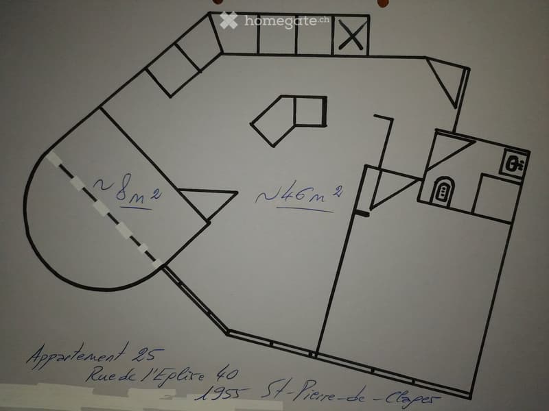 Appartement 2.5 pièces au centre du village (2)