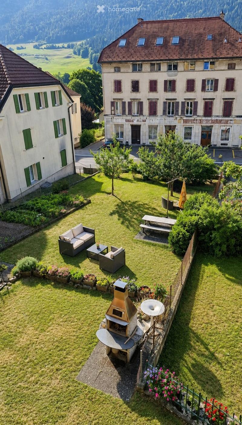 À louer Appartement 4 pièces rénové à Travers (1)