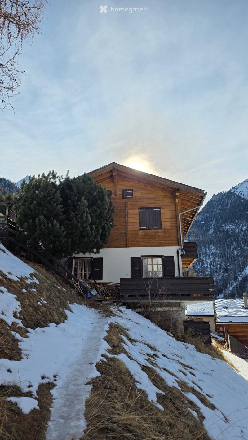 Chalet à vendre, en exclusivité dans la nature (1)