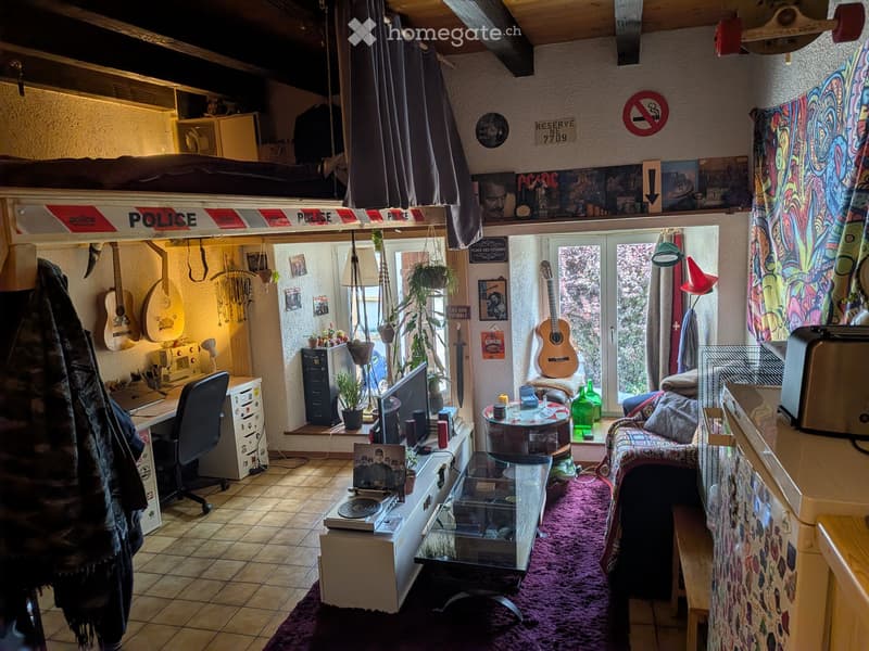 Studio à louer au centre du village de Lignières (1)