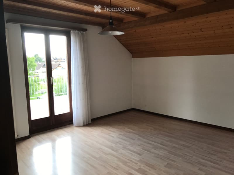 Appartement en attique (2ème étage) à Courgenay (4)
