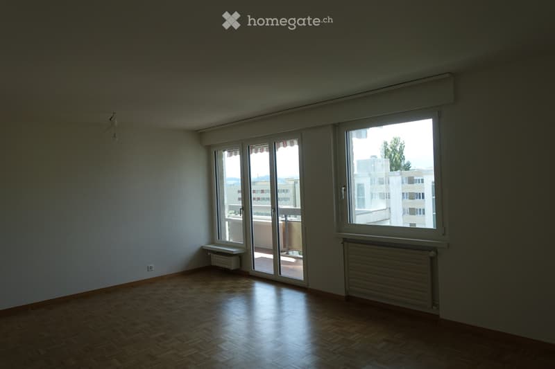Bel app. lumineux de 4.5 pièces au 8ème, Beaumont, Fribourg (4)