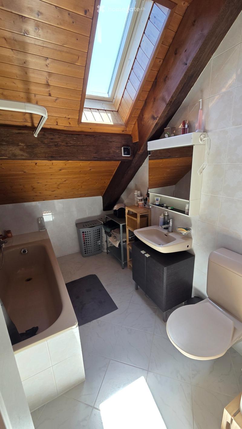 Loft lumineux à Bretigny-sur-Morrens Disponible Sept. 26 (4)