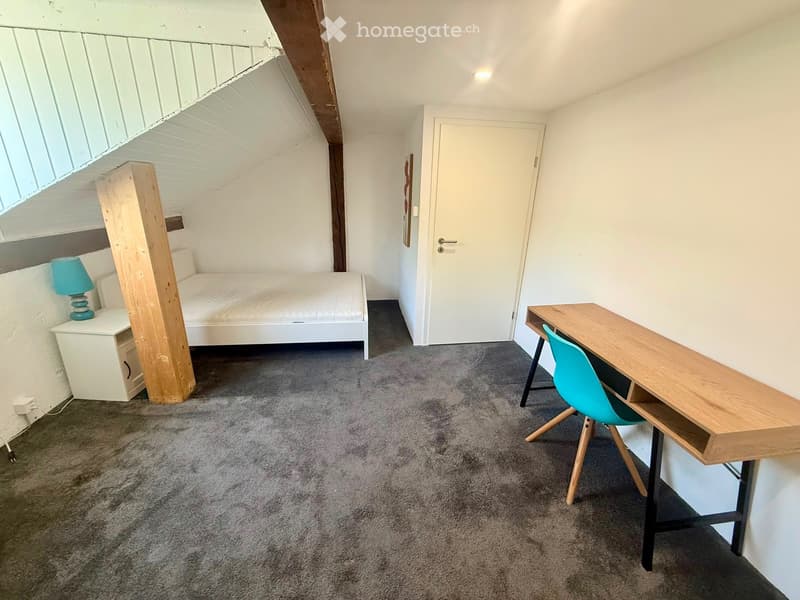 Chambre meublée (3)