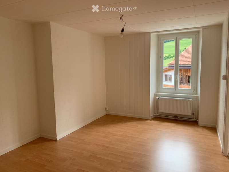 Bel Appartement à louer dans le Val-De-Travers (5)