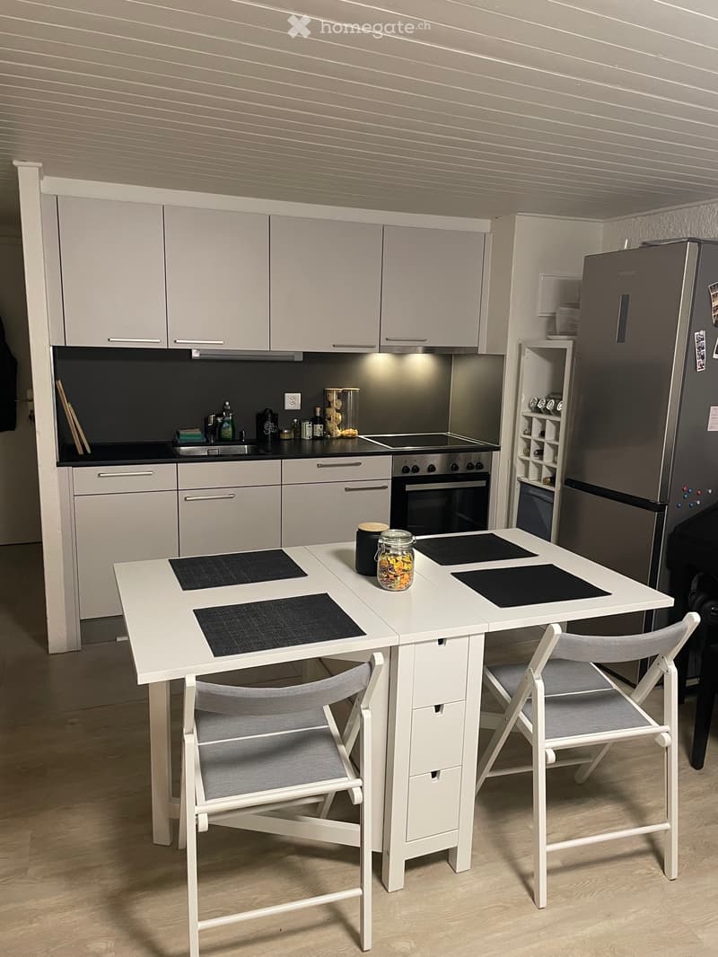 Studio ~30 m² - Centre-ville Neuchâtel - Dispo dès mi-août (4)