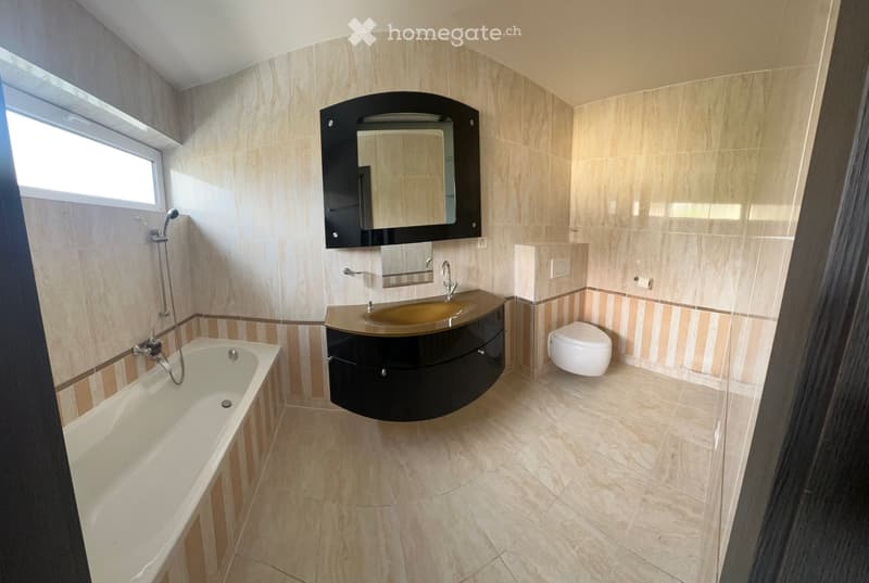 Appartement de 5.5 pièces en rez (5)