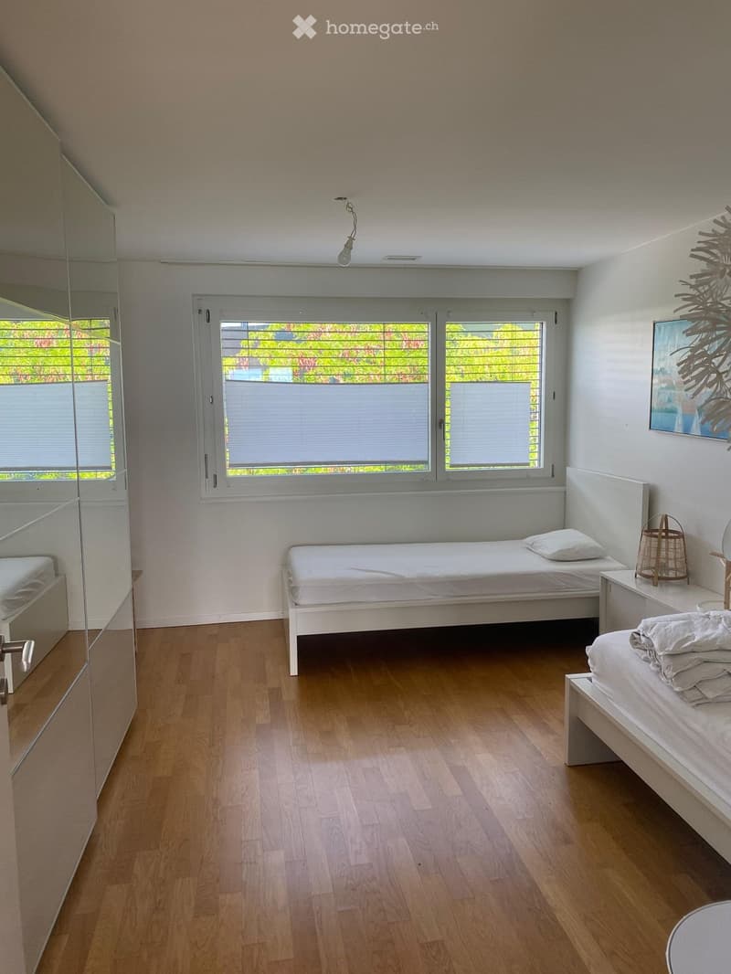 Chambre meublée à 5' de la gare de Neuchatel (2)