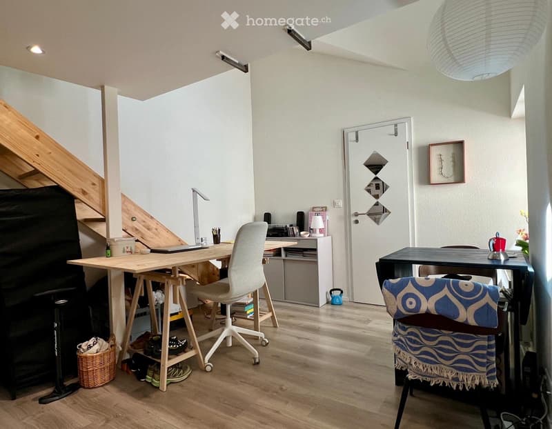 1½ pièce avec mezzanine - Neuchâtel Centre - CHF 940. c.c. (2)