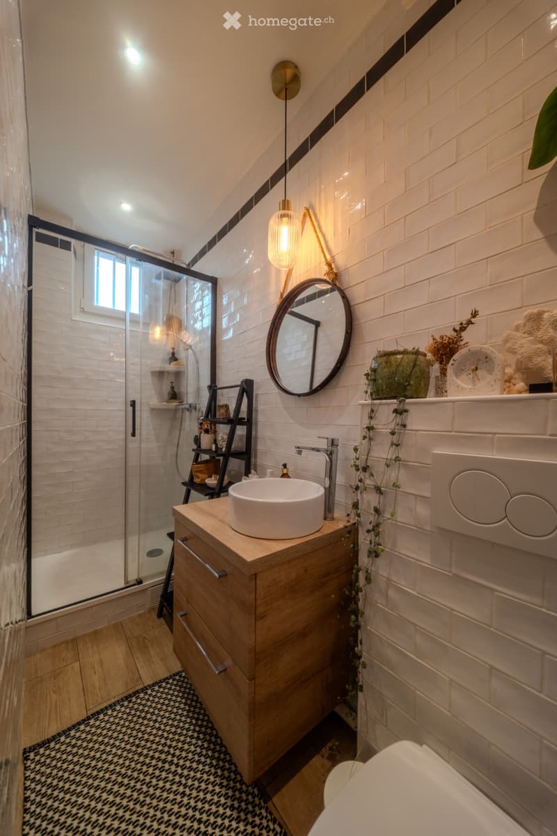 Paris West Opportunity|Strong Rent Potential (1,200/month) (4)