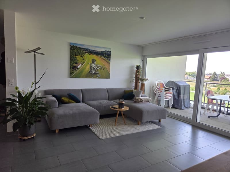 Helle 3.5-Zimmer-Wohnung mit Balkon in Courtepin (1)