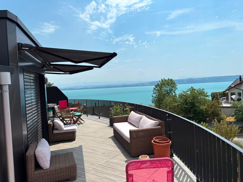 Bel attique de 3,5 pièces avec vue sur le lac à Saint-Aubin (1)