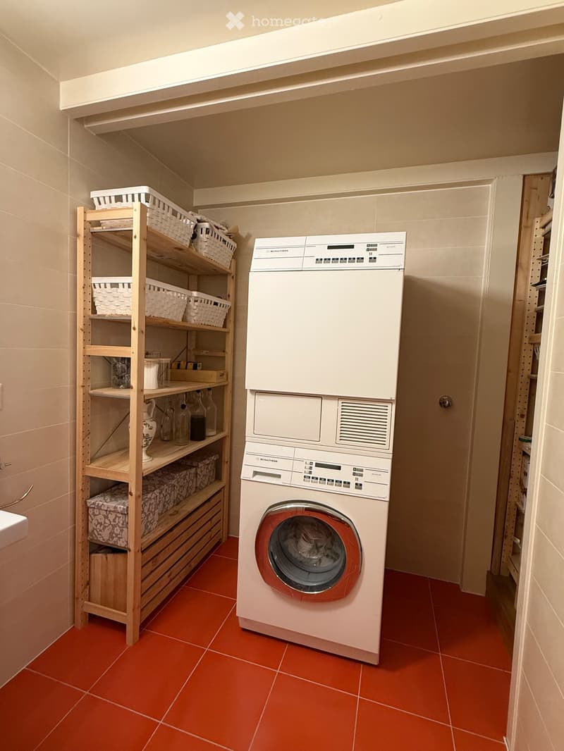 Reprise de bail Superbe loft 140 m² plein cur de Lausanne (3)