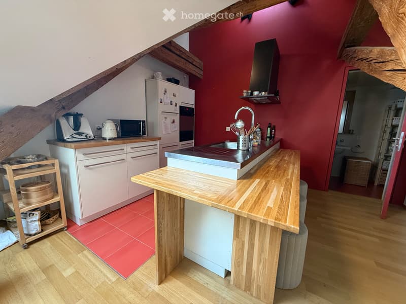 Reprise de bail Superbe loft 140 m² plein cur de Lausanne (4)