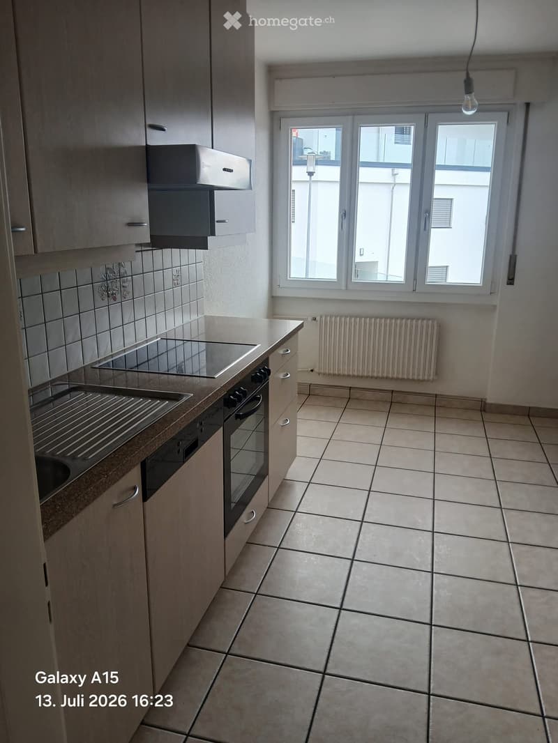 A louer, 3.5 pièce ensoleillé, garage et charge compris (2)