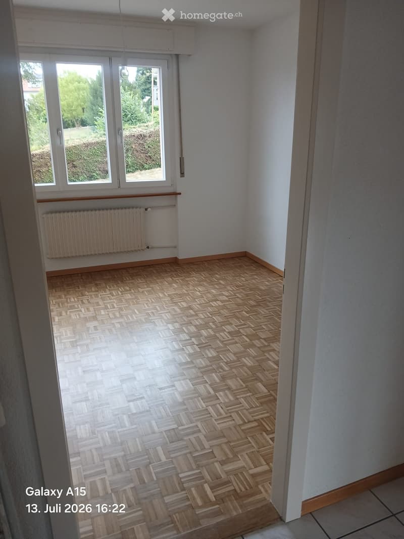 A louer, 3.5 pièce ensoleillé, garage et charge compris (4)