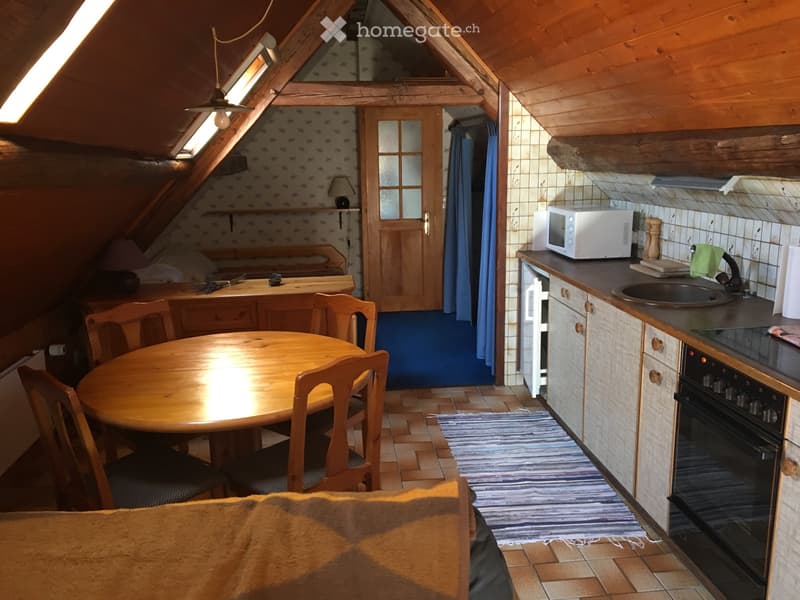 Studio partiellement meublé (4)