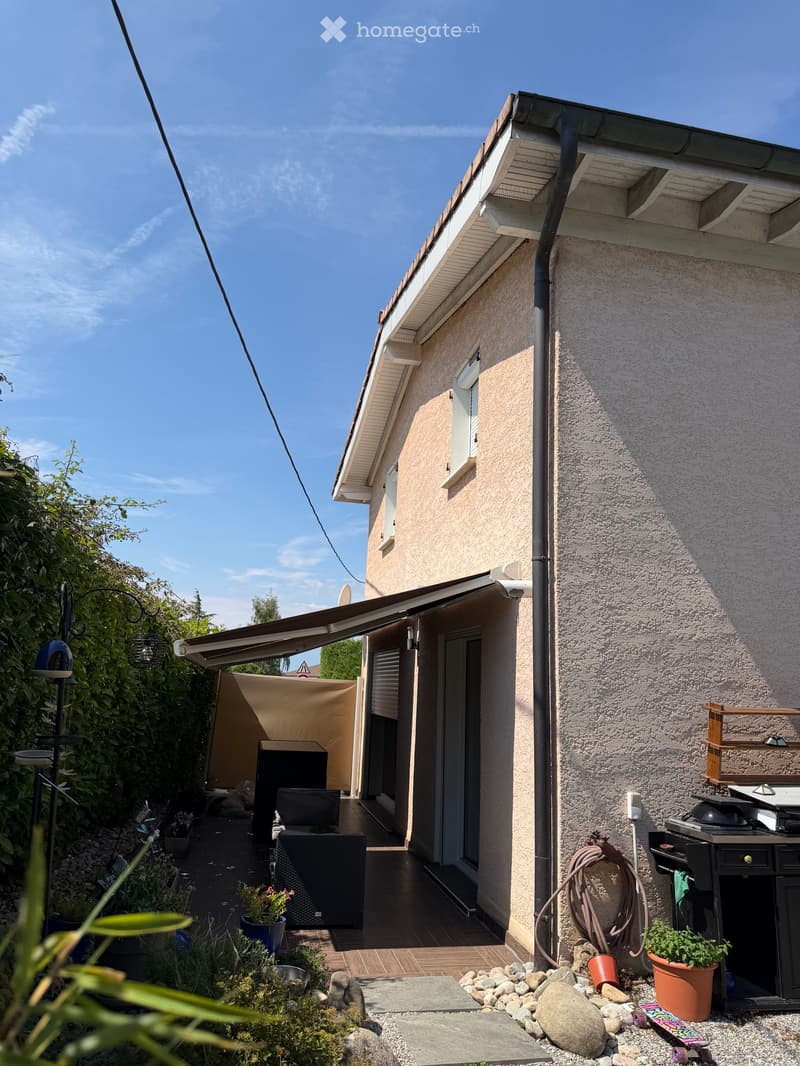 Vend maison à 5 min de la frontière d'Hermance (1)