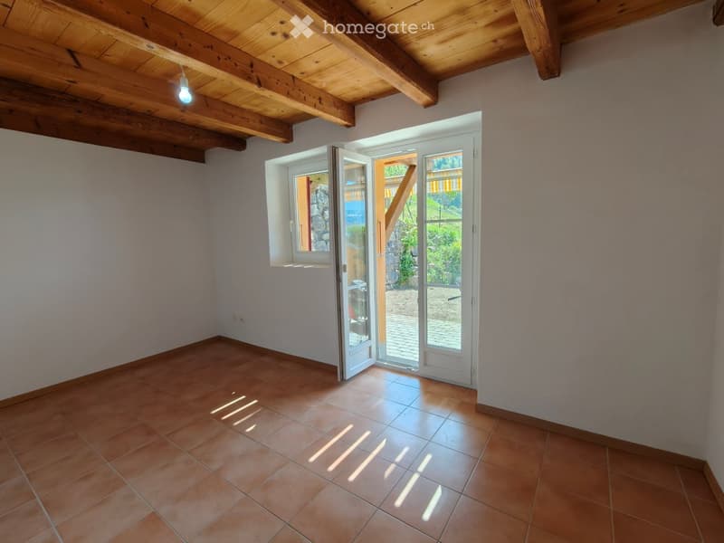 Appartement à Chamby / Montreux, 3½ pièces + jardin privatif (3)