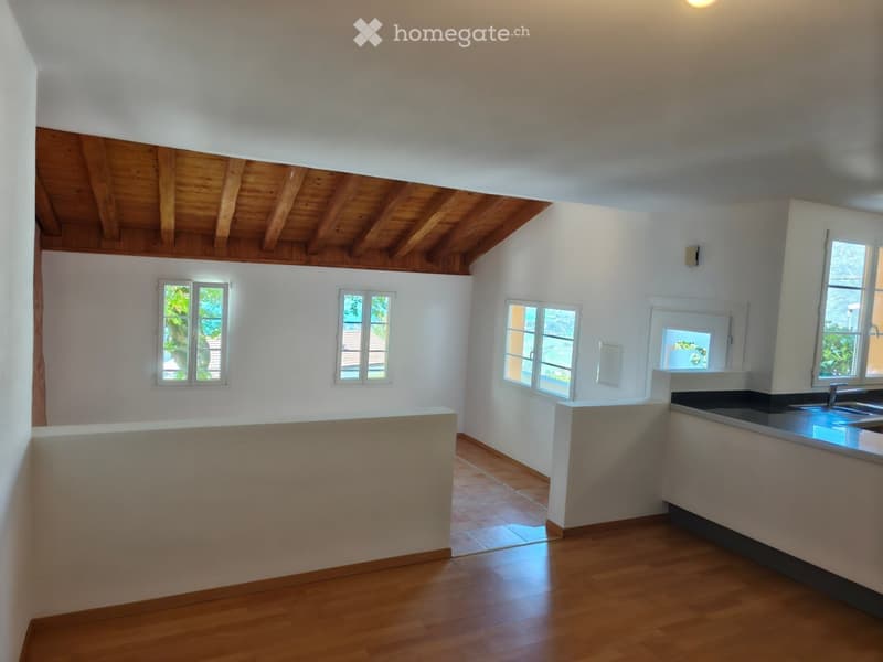 Appartement à Chamby / Montreux, 3½ pièces + jardin privatif (2)