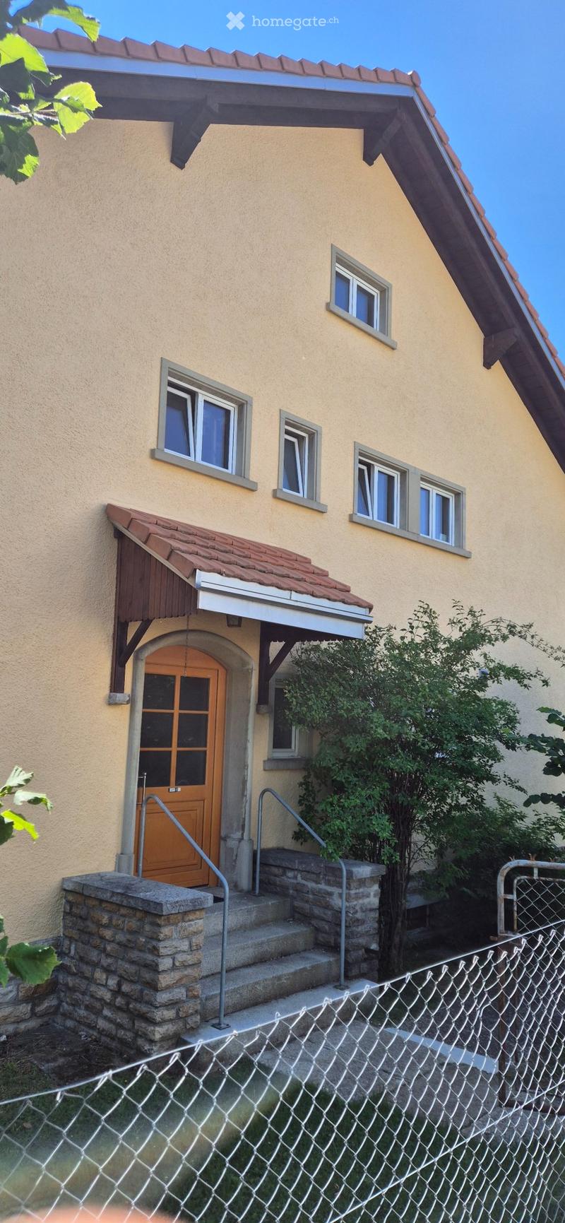 Grande maison à vendre à La Chaux-de-Fonds (4)