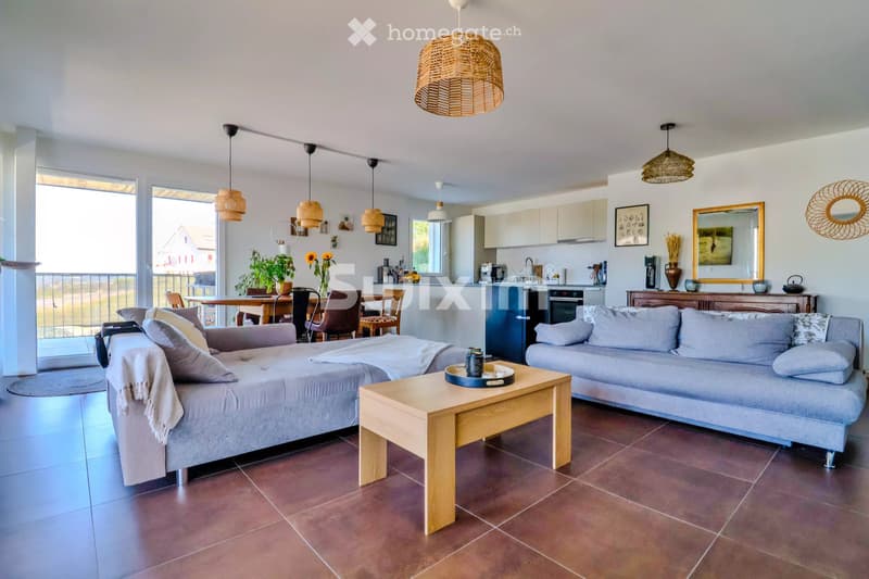 Exclusivité ! Appartement 5.5 pièces, moderne avec terrasse (4)