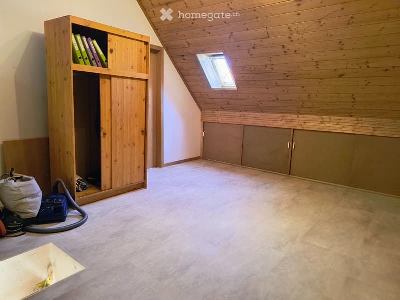 Charmant appartement de 2.5 pièces à La Chaux-de-Fonds (5)
