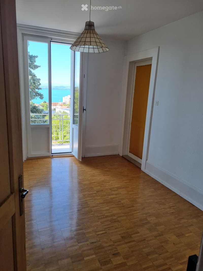 A louer à Neuchâtel, 1 appartement de 5,5 pces, calme, vue (1)