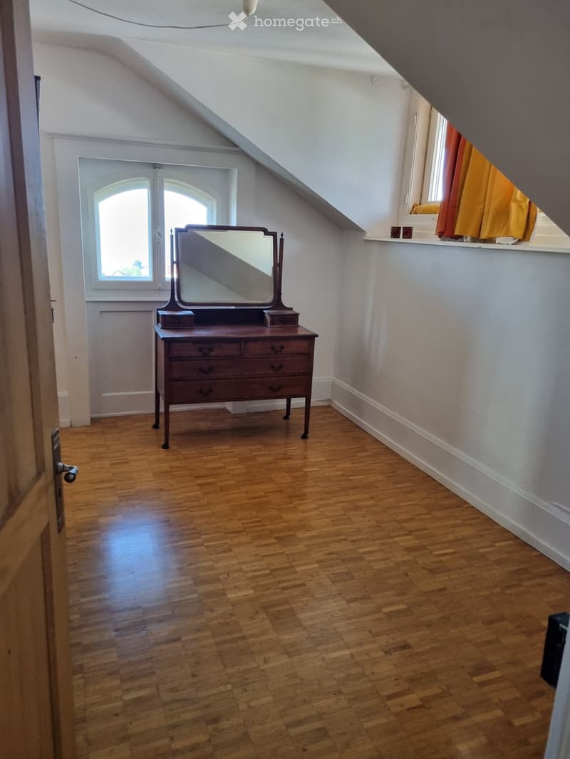 A louer à Neuchâtel, 1 appartement de 5,5 pces, calme, vue (4)