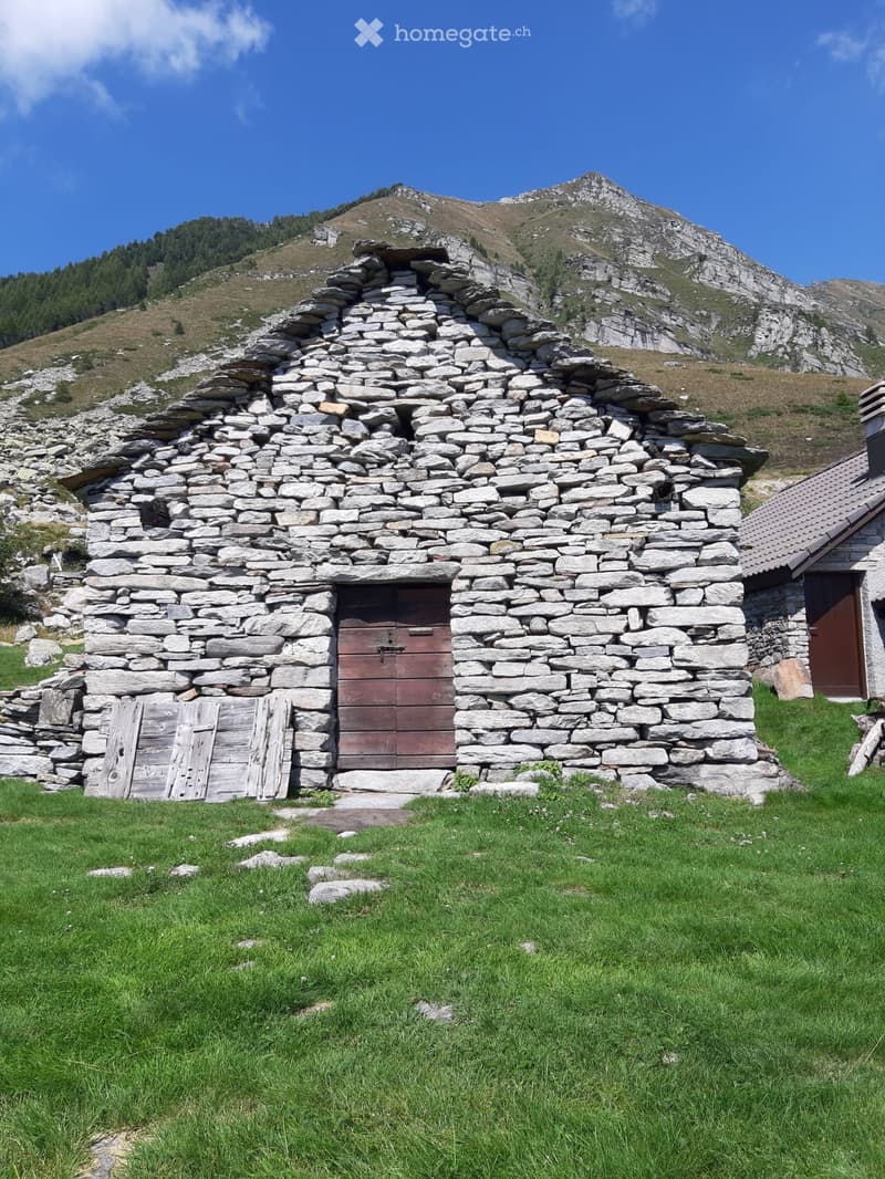 Stalla in piode (4)