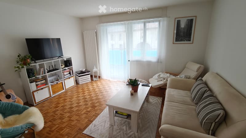 Magnifique appartement de 4.5 pièces avec grand balcon (1)