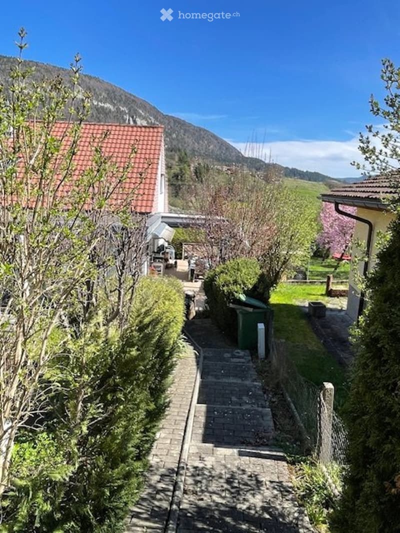A saisir: belle maison jumelée à vendre à Reconvilier (1)