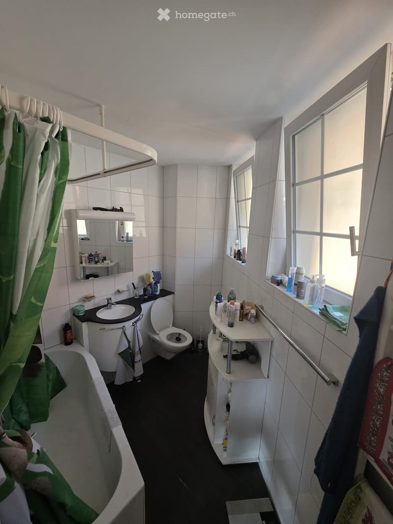 Suche Nachmieter für 2.5 Zimmer Wohnung in der Lorraine (1)