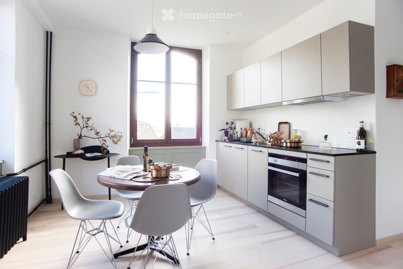 Joli appartement meublé par un designer (2)