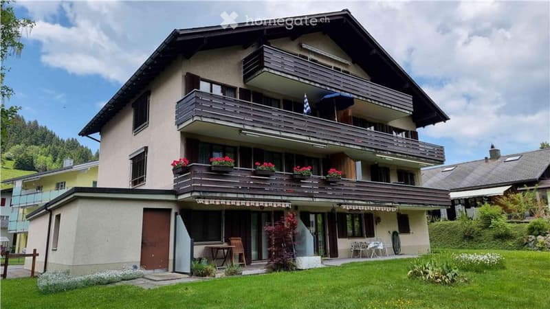 Gemütliche 4.5-Zimmer-Dachgeschosswohnung (3)