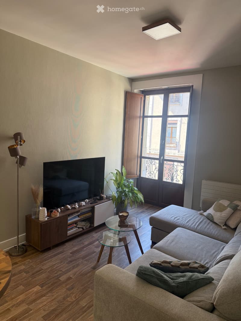 LEASE TAKE OVER 4 pieces Eaux Vives as of August 1st (1)