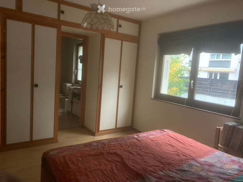 Chambre meublée avec salle de bain privative (2)