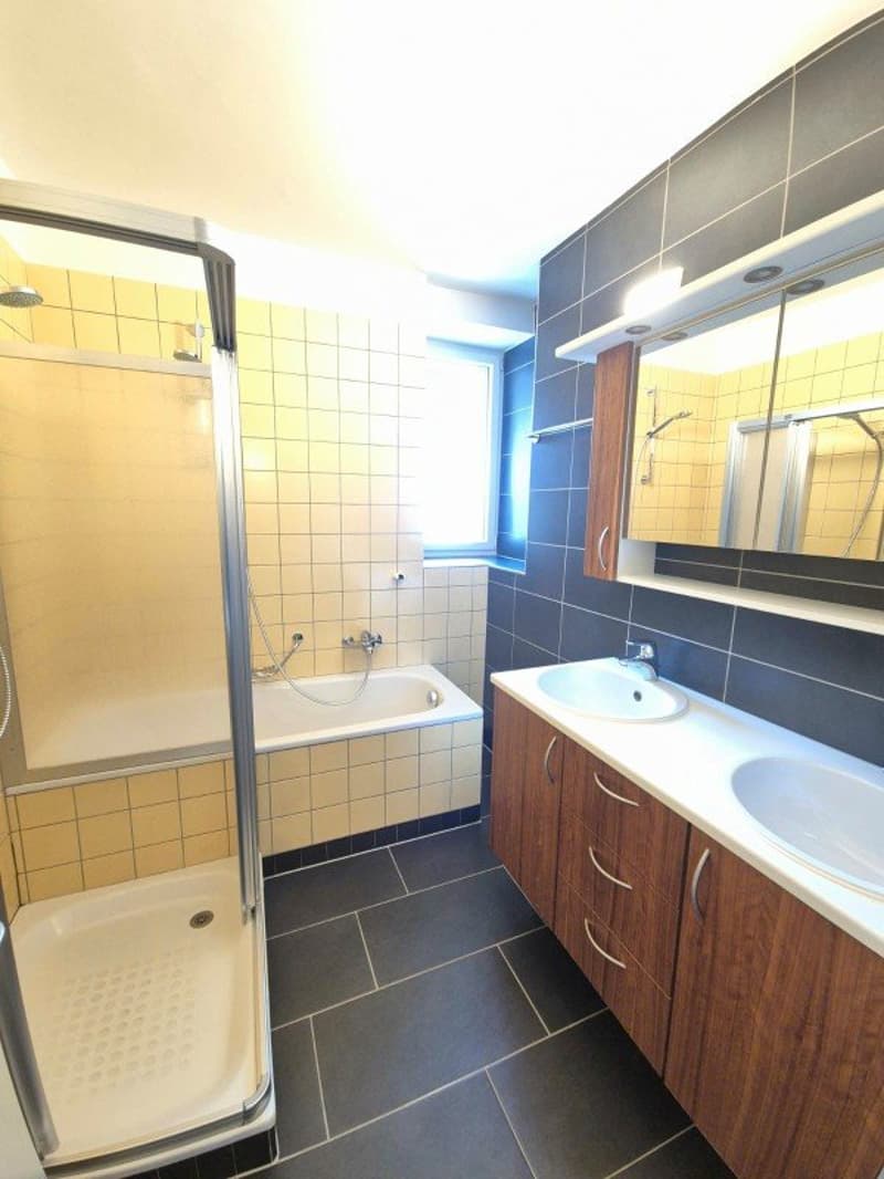Grand 3.5 pièces de 115 m2 à Lignières - Libre de suite (4)