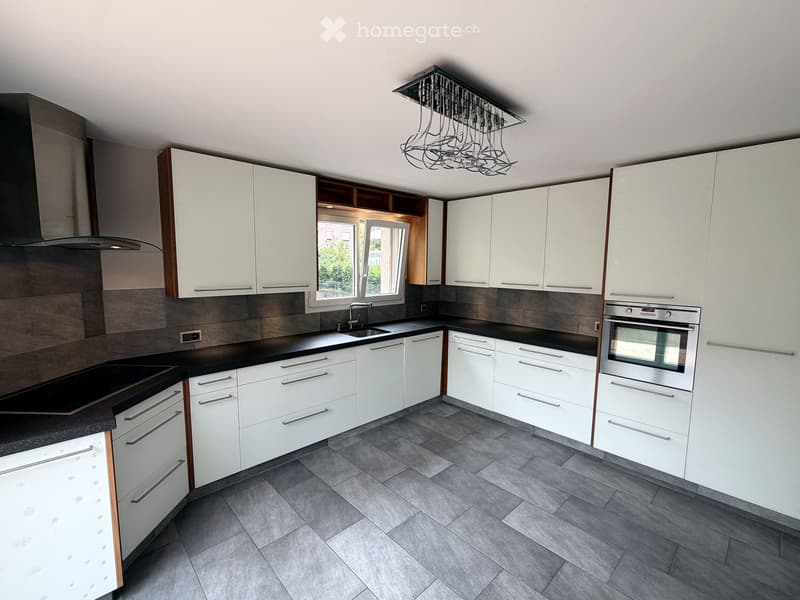 4,5 pièces meublé 105 m² - charges + box + place parc inclus (2)